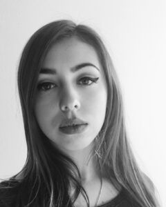 Анна Рожкова