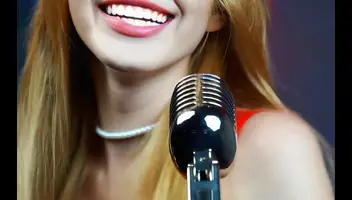Для знімання музикально розважальних кліпів з метою реклами караоке-клуба,&nbsp; потрібні дівчата, моделі