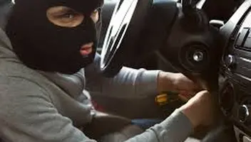 Злодій в промо для системи сигналізації