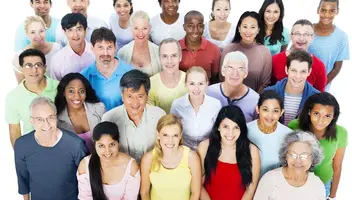 Актори для соціальних роликів