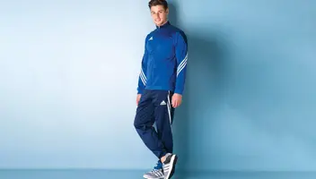 Актор в рекламу одягу