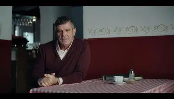 Батько військовий для студентського короткого метру