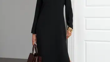 Розшукуємо стильну та харизматичну модель жінку для зйомок нової колекції одягу для бренду одягу