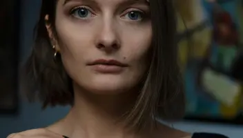 В пошуку моделі для студійної фотосесії