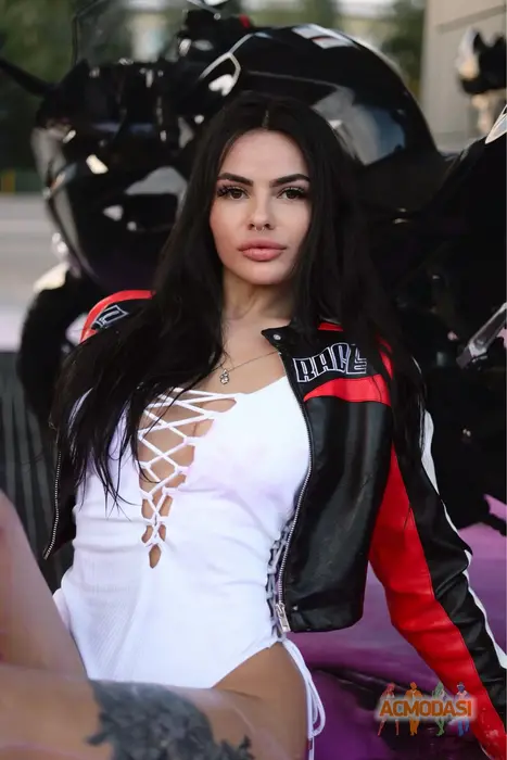 Лена  Филатова фото №1746000. Завантажено 09 Серпня 2025