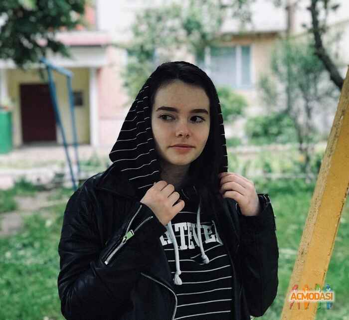 Аделіна Романівна Садикова фото №1548161. Завантажено 14 Липня 2020